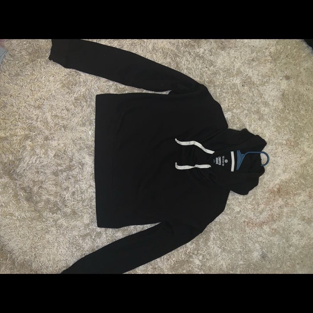 women’s cropped hoodie